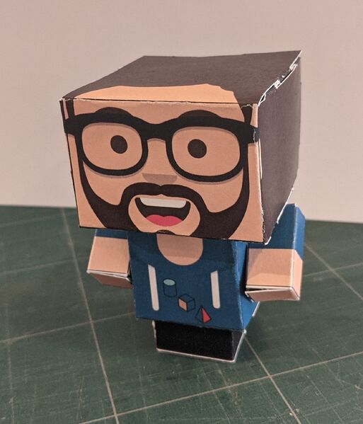 Fichier:Paper toy-19.jpg